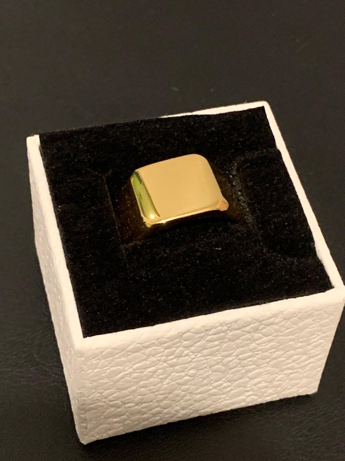 Customizable Signet Ring (large)